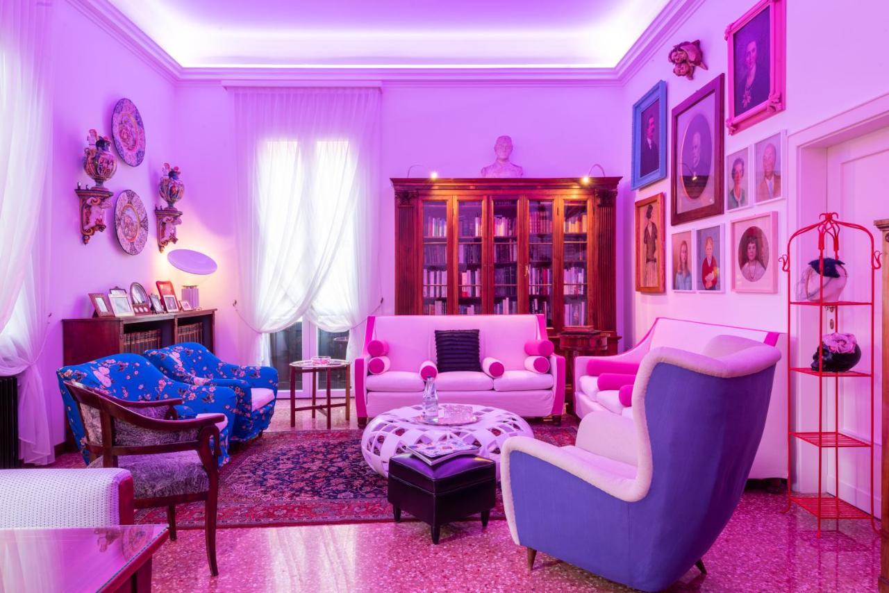 ボローニャ カーサ べルターニ Bed & Breakfast エクステリア 写真