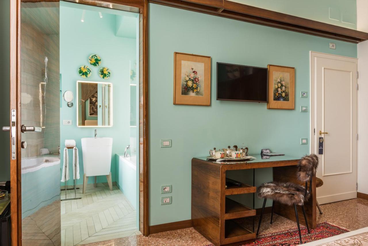 ボローニャ カーサ べルターニ Bed & Breakfast エクステリア 写真